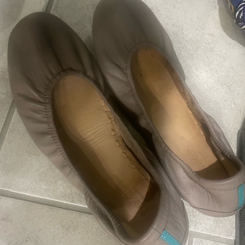 Tieks taupe size 9
